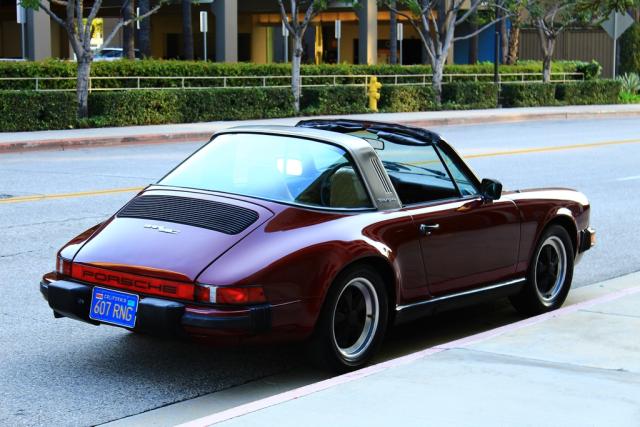 WP0EA0911DS161191 - 1983 PORSCHE 911 SC BURGUNDY photo 3