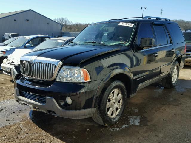 5LMFU28R13LJ35612 - 2003 LINCOLN NAVIGATOR 黑色 照片 2