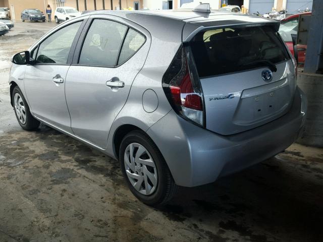 JTDKDTB31F1115067 - 2015 TOYOTA PRIUS C GRAY photo 3