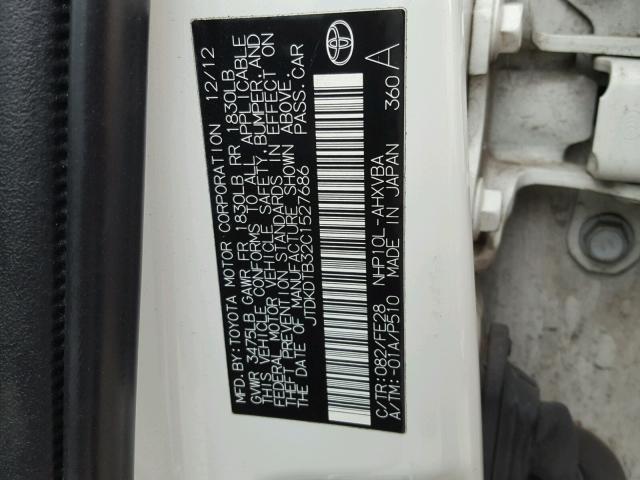 JTDKDTB32C1527686 - 2012 TOYOTA PRIUS C WHITE photo 10