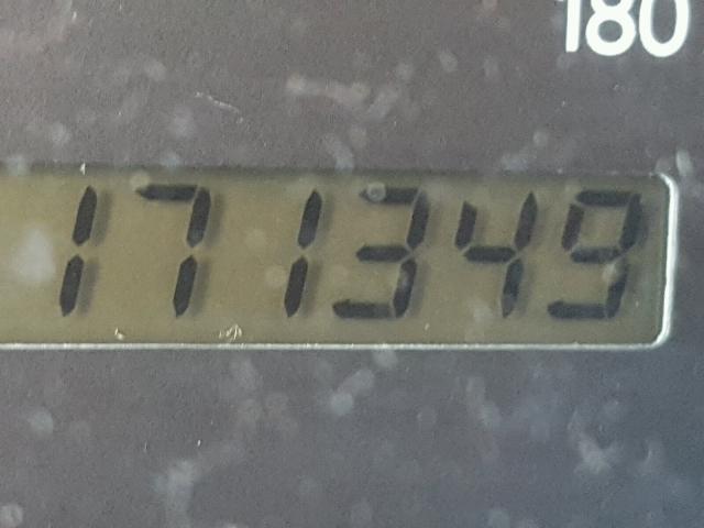 1Y1SK5288XZ416785 - 1999 CHEVROLET GEO PRIZM 红色 照片 8