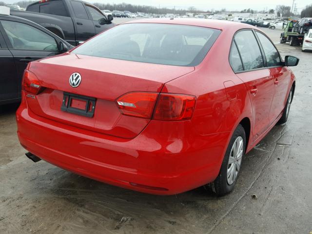 3VW2K7AJ4EM438461 - 2014 VOLKSWAGEN JETTA BASE 红色 照片 4