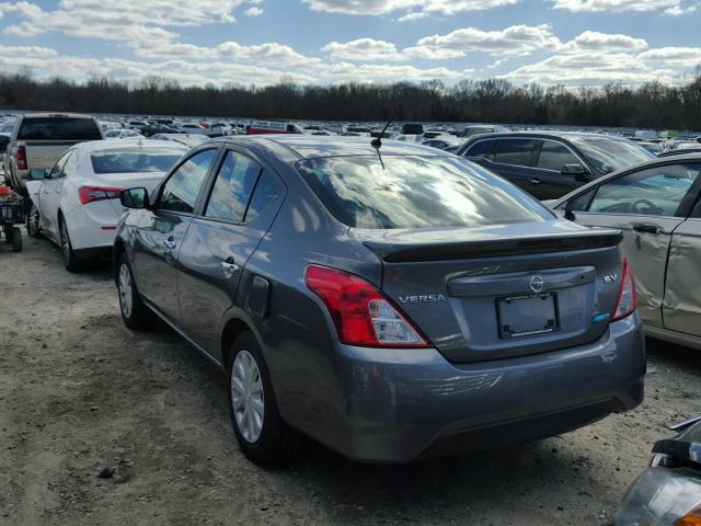 3N1CN7AP8GL866967 - 2016 NISSAN VERSA S GRAY photo 3