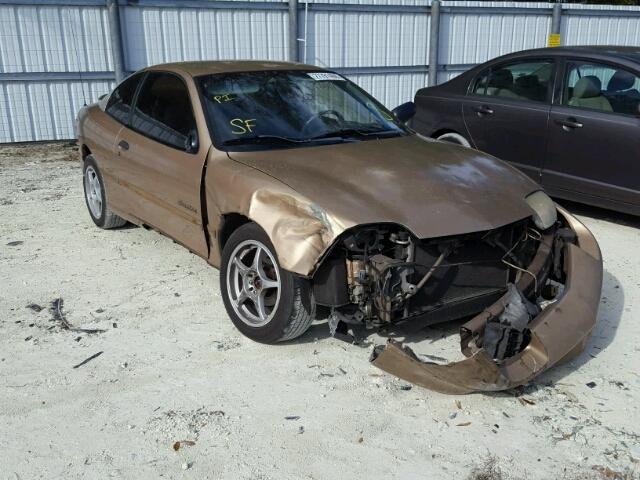 1G2JB1246W7515190 - 1998 PONTIAC SUNFIRE SE GOLD photo 1