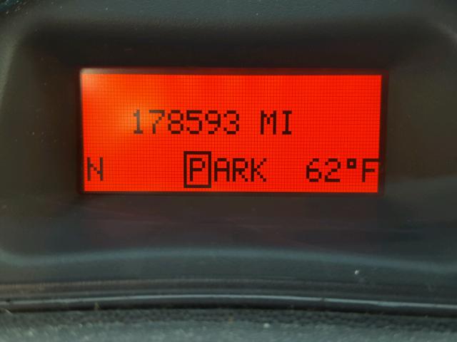 2G2WP552661149320 - 2006 PONTIAC GRAND PRIX GOLD photo 8