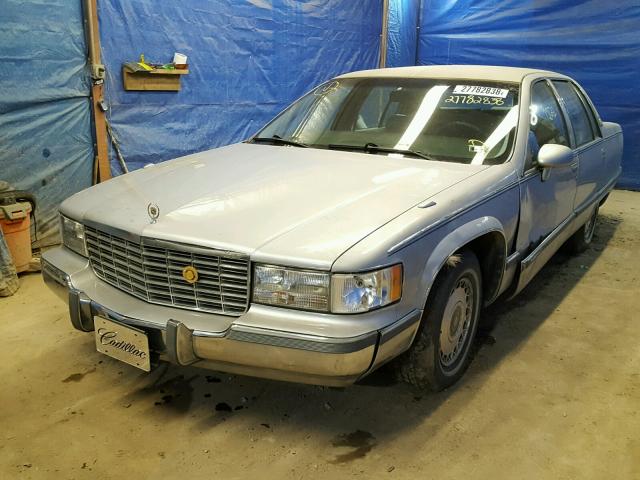 1G6DW5276PR715283 - 1993 CADILLAC FLEETWOOD SILVER photo 2