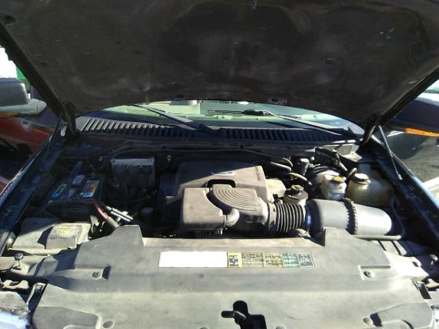 1FMFU17L74LA62824 - 2004 FORD EXPEDITION BLACK photo 7