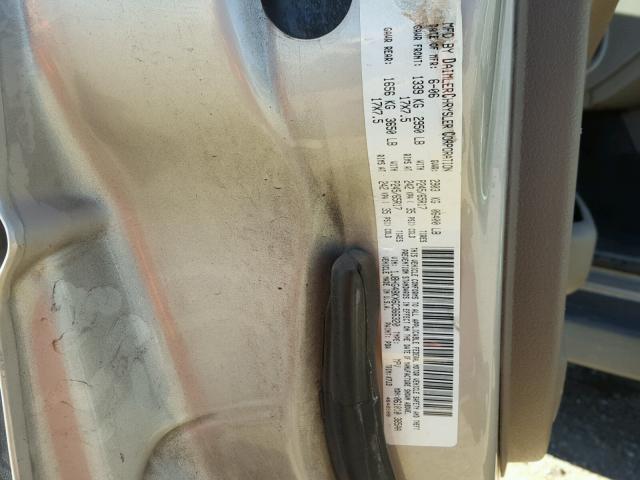 1J8HG48KX6C366320 - 2006 JEEP COMMANDER BEIGE photo 10