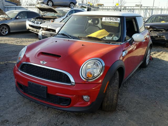 WMWSV3C51DT477119 - 2013 MINI COOPER S RED photo 2