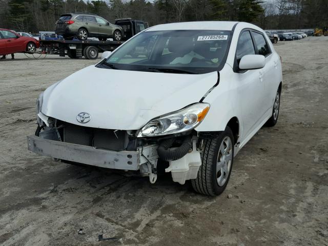 2T1KU40E19C104080 - 2009 TOYOTA COROLLA MA WHITE photo 2