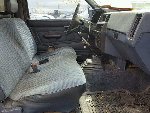 1N6SD11S0MC372197 - 1991 NISSAN TRUCK SHOR GRAY photo 5