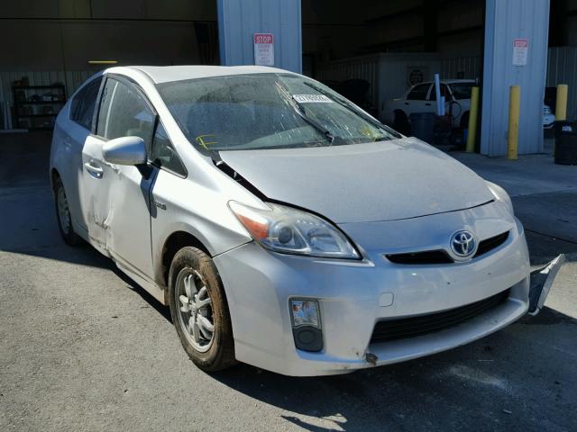 JTDKN3DU5A0203363 - 2010 TOYOTA PRIUS SILVER photo 1