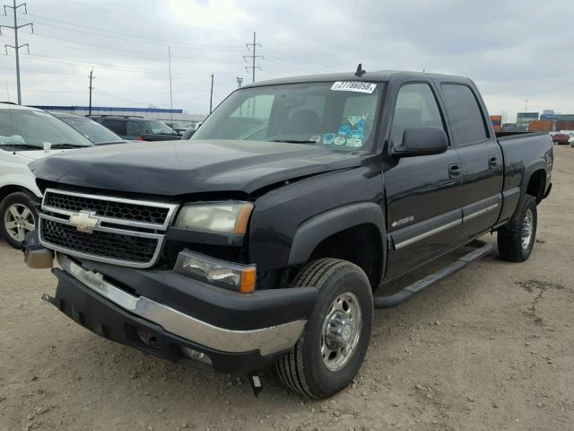 1GCHK23UX6F114567 - 2006 CHEVROLET SILVERADO BLACK photo 2