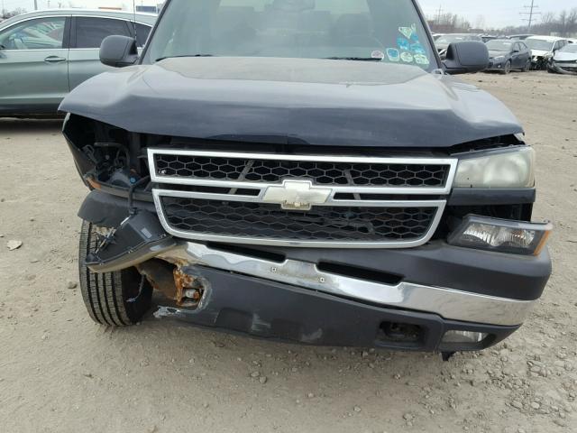 1GCHK23UX6F114567 - 2006 CHEVROLET SILVERADO BLACK photo 7