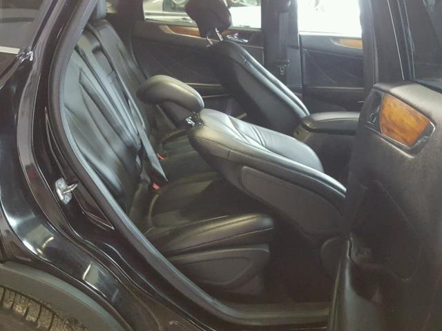 5LMCJ2A92FUJ04986 - 2015 LINCOLN MKC 紫色 照片 6