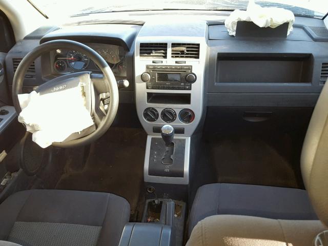 1J8FT47W58D779203 - 2008 JEEP COMPASS SP SILVER photo 9