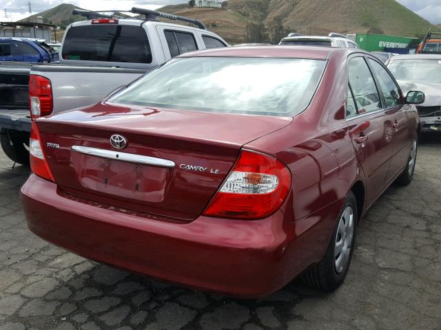 JTDBE32K420029630 - 2002 TOYOTA CAMRY LE RED photo 4