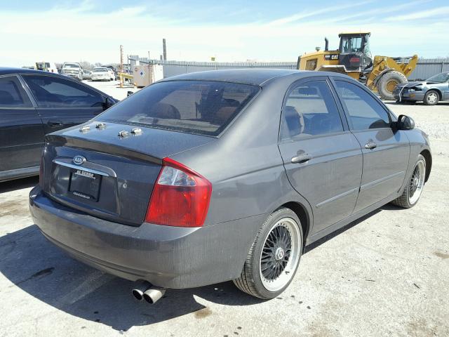 KNAFE121155123031 - 2005 KIA NEW SPECTR GRAY photo 4