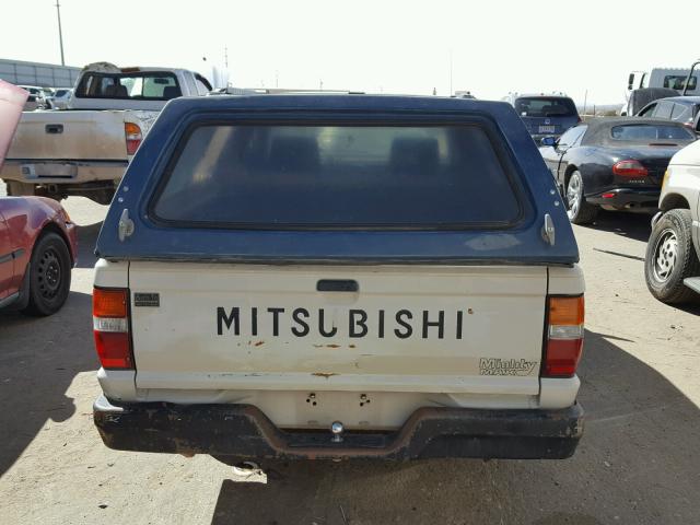 JA7FL24W7LP031475 - 1990 MITSUBISHI MIGHTY MAX GRAY photo 6