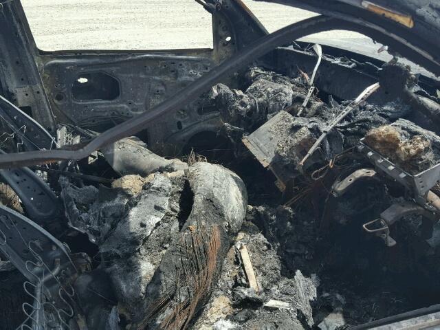 5TFJX4GN4BX004488 - 2011 TOYOTA TACOMA BURN photo 5