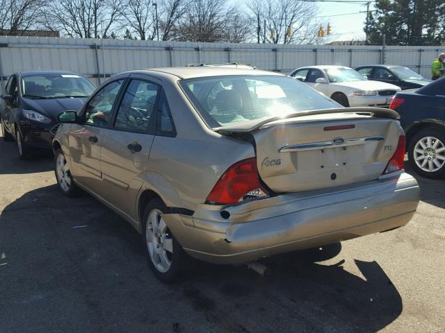 1FAFP38362W259670 - 2002 FORD FOCUS ZTS GOLD photo 3