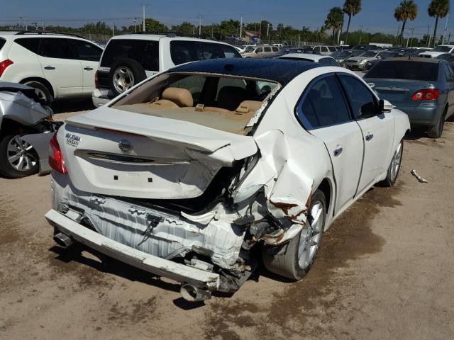 1N4AA5AP8BC829481 - 2011 NISSAN MAXIMA S WHITE photo 4