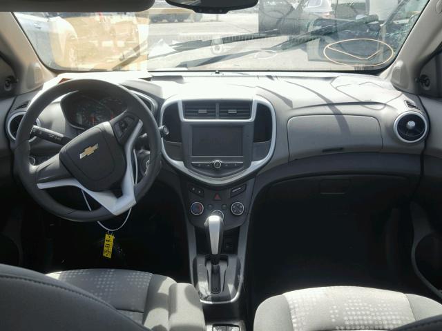 1G1JB5SH3H4158599 - 2017 CHEVROLET SONIC LS 白色 照片 9