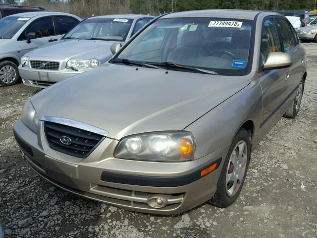 KMHDN56DX5U172218 - 2005 HYUNDAI ELANTRA GL TAN photo 2