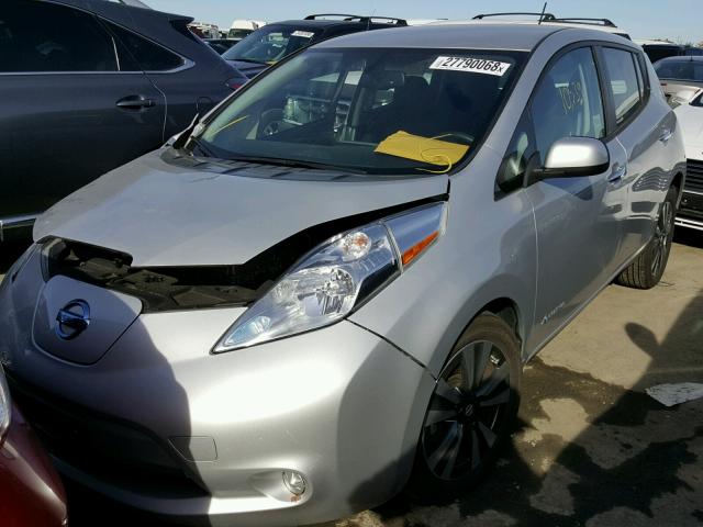 1N4BZ0CP5GC310960 - 2016 NISSAN LEAF SV SILVER photo 2