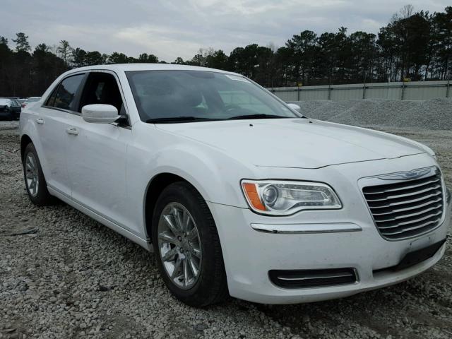 2C3CCAAG8EH375809 - 2014 CHRYSLER 300 WHITE photo 1