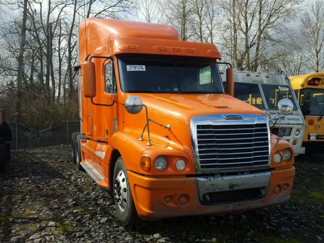 1FUJBBCG86LU69761 - 2006 FREIGHTLINER CONVENTION ORANGE photo 1