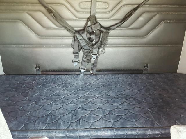 1FUJBBCG86LU69761 - 2006 FREIGHTLINER CONVENTION ORANGE photo 6