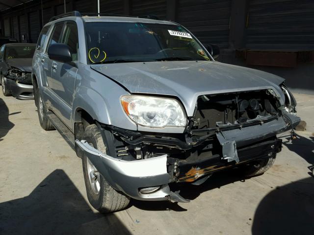 JTEZU14RX60083306 - 2006 TOYOTA 4RUNNER SR SILVER photo 1