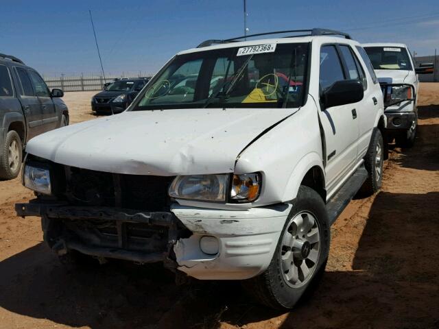 4S6DM58W724400809 - 2002 HONDA PASSPORT E WHITE photo 2