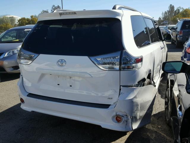 5TDXK3DC7DS352347 - 2013 TOYOTA SIENNA SPO WHITE photo 4