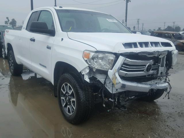 5TFUY5F12HX663192 - 2017 TOYOTA TUNDRA DOU WHITE photo 1