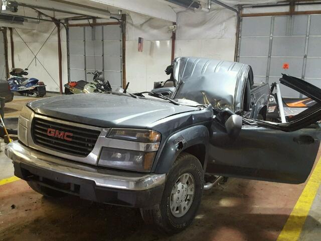 1GTDT136968273575 - 2006 GMC CANYON GRAY photo 2