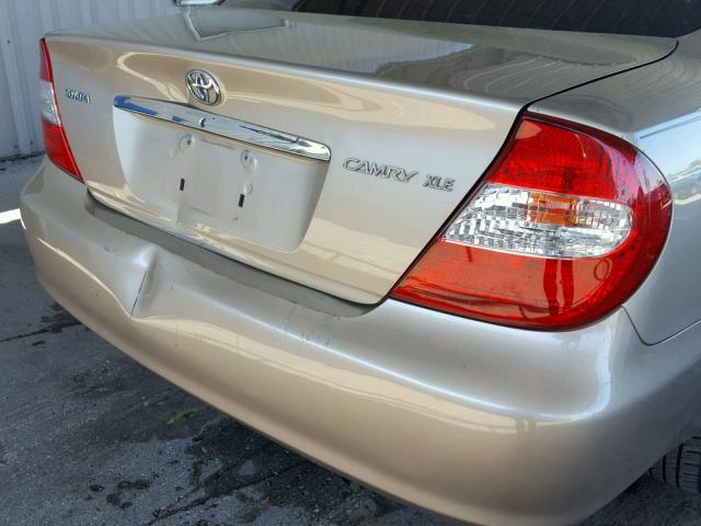 4T1BE32K04U335599 - 2004 TOYOTA CAMRY LE BEIGE photo 9