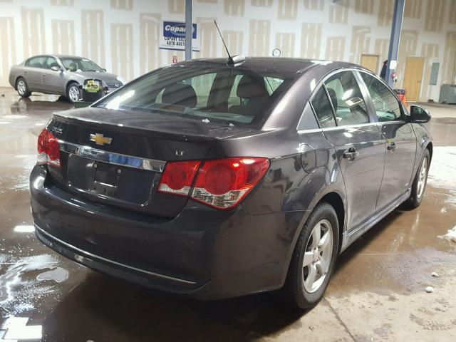 1G1PC5SB9F7231991 - 2015 CHEVROLET CRUZE LT CHARCOAL photo 4