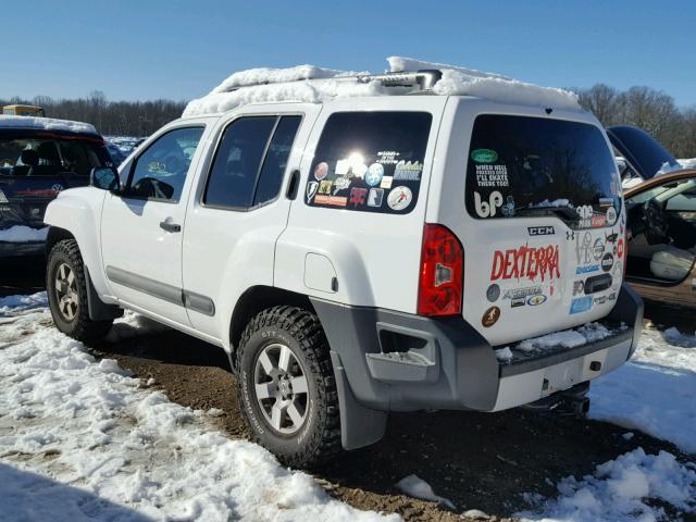 5N1AN0NW3BC520662 - 2011 NISSAN XTERRA OFF WHITE photo 3