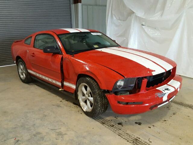 1ZVFT80NX75307438 - 2007 FORD MUSTANG RED photo 1