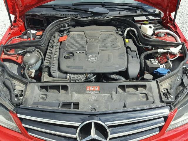 WDDGF8AB8DA805813 - 2013 MERCEDES-BENZ C 300 4MAT RED photo 7