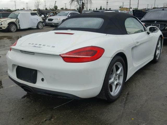 WP0CA2A87DS113917 - 2013 PORSCHE BOXSTER WHITE photo 4