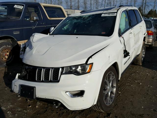 1C4RJFBG4JC237768 - 2018 JEEP GRAND CHER WHITE photo 2