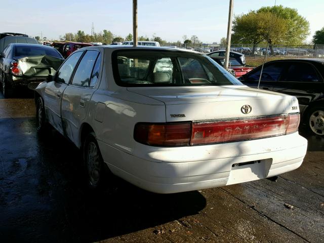 4T1SK13E1NU091727 - 1992 TOYOTA CAMRY XLE WHITE photo 3