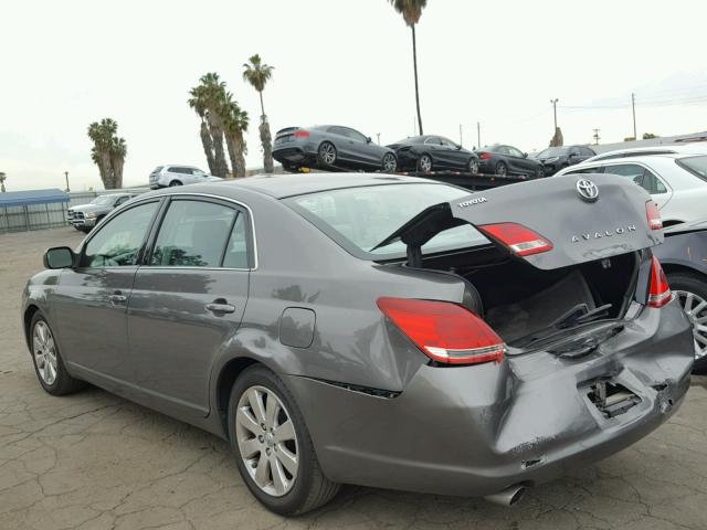 4T1BK36BX7U174850 - 2007 TOYOTA AVALON XL GRAY photo 3