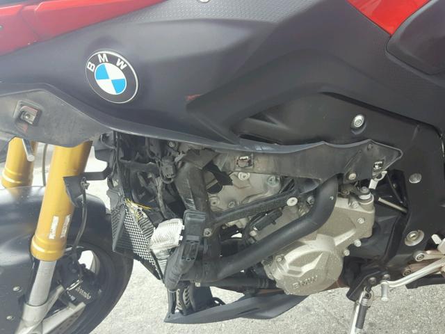 WB10D1308GZ461908 - 2016 BMW S 1000 XR RED photo 9