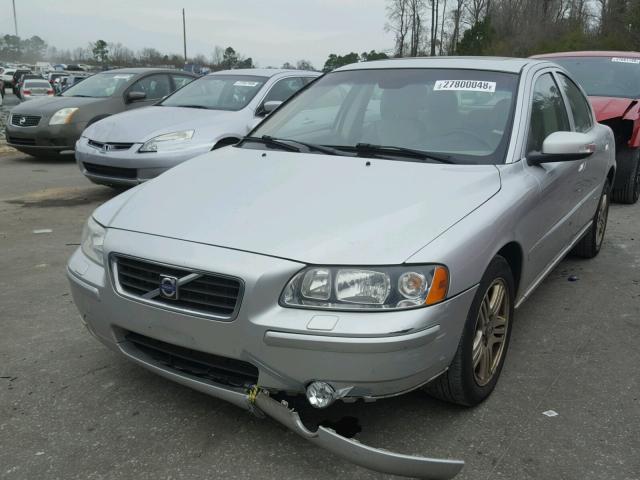 YV1RS592672606995 - 2007 VOLVO S60 2.5T SILVER photo 2