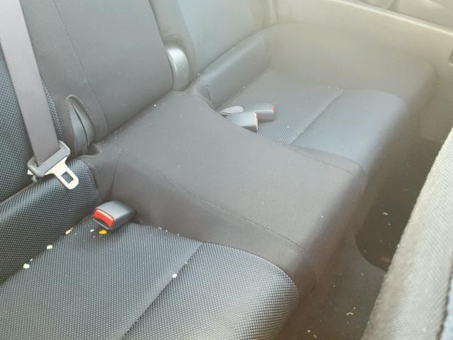 JTKDE167X50046075 - 2005 TOYOTA SCION TC 银色 照片 6