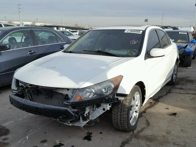 JHMCP26719C010121 - 2009 HONDA ACCORD EX WHITE photo 2